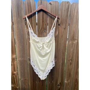 Vintage 80s/90s Lace Teddy